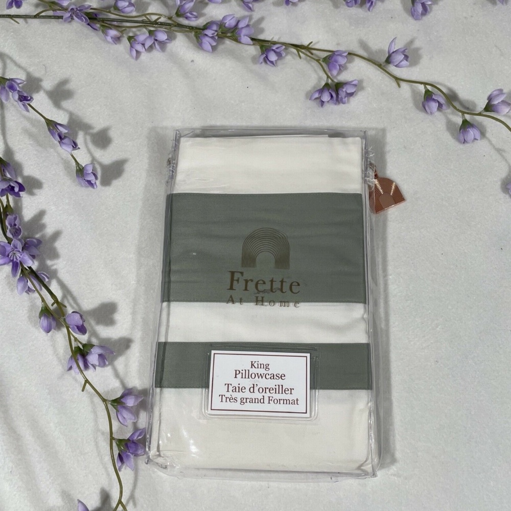 NIB [ 1 King ] Pillowcase for Frette At Home Brenta in Ivory‎ / Sage Green